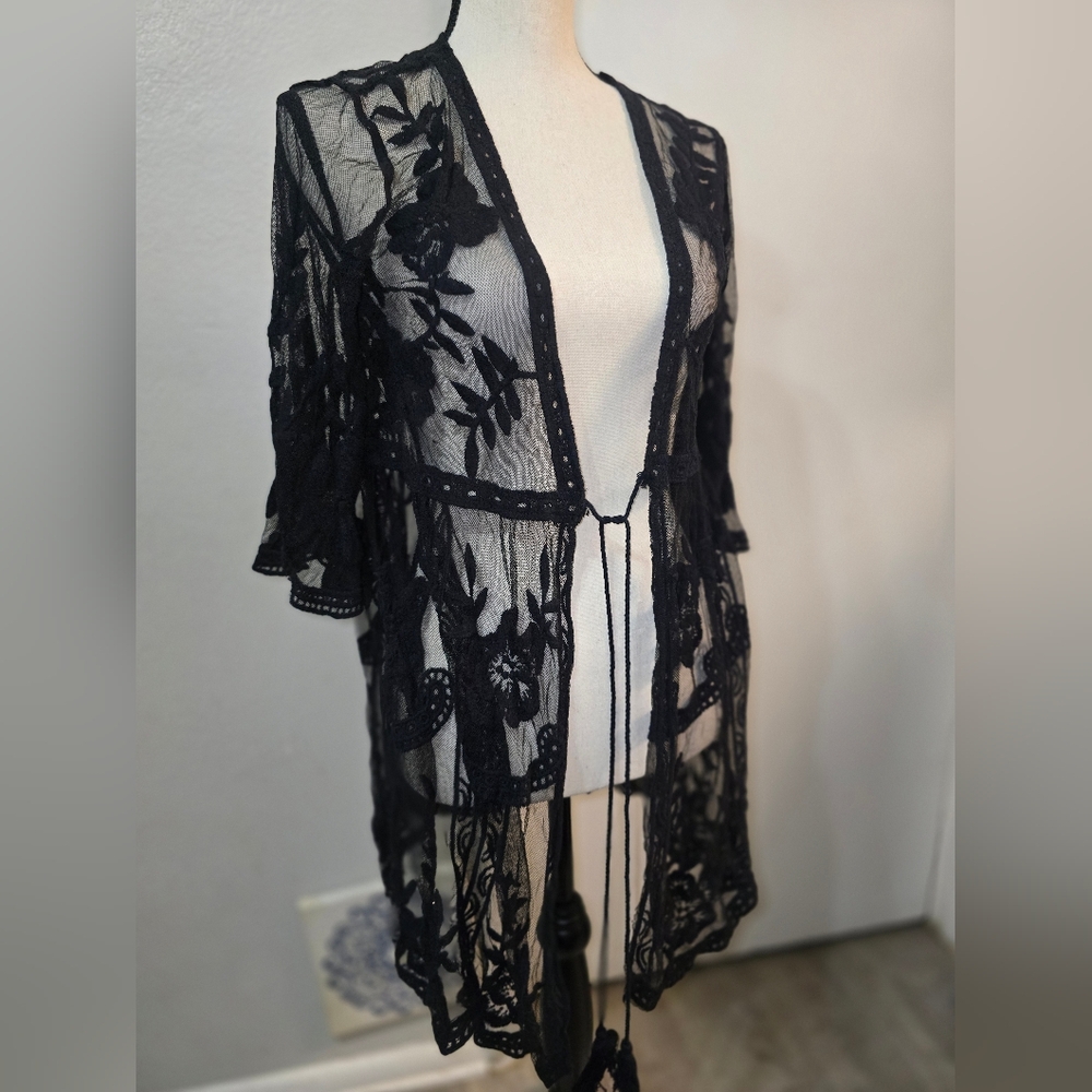 Ana & Rose Black Sheer Lace Kimono